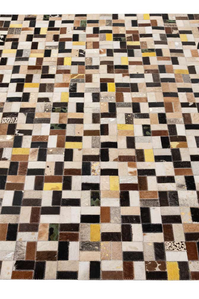 5' 1 x 8' Cowhide - Patchwork Rug