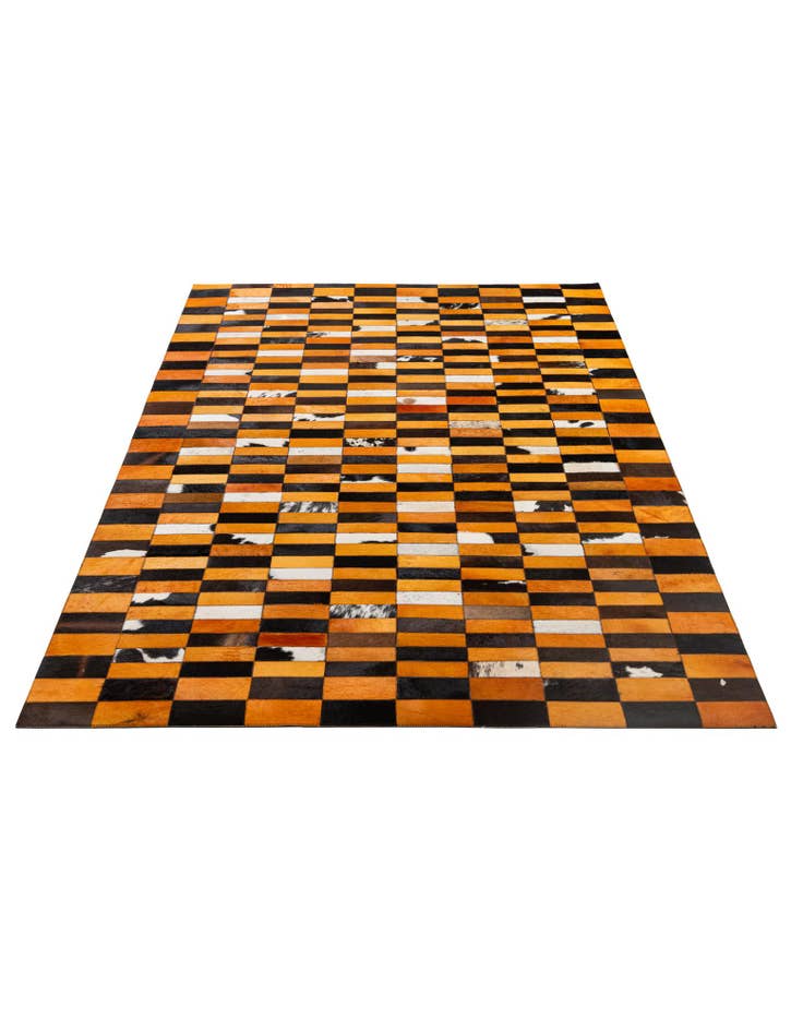 Detail image of 5' 1 x 7' 11 Cowhide - Patchwork Rug