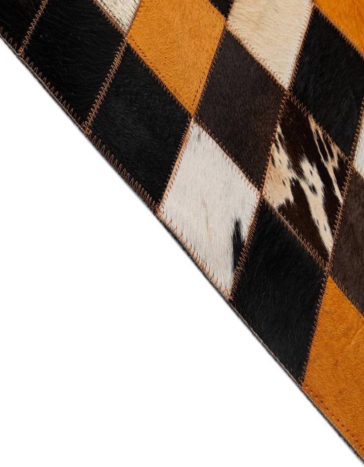 Detail image of 5' 1 x 8' 1 Cowhide - Patchwork Rug
