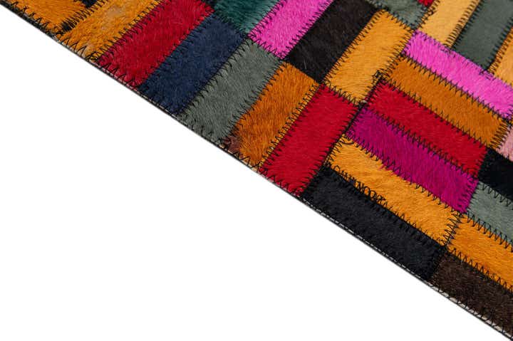 4' 11 x 7' 11 Cowhide - Patchwork Rug