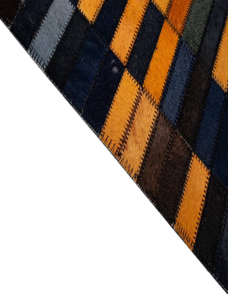 Detail image of 5' x 8' Cowhide - Patchwork Rug