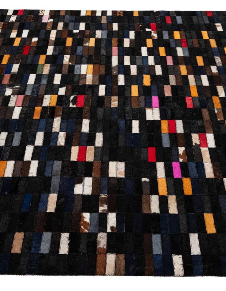 Detail image of 5' 2 x 7' 11 Cowhide - Patchwork Rug