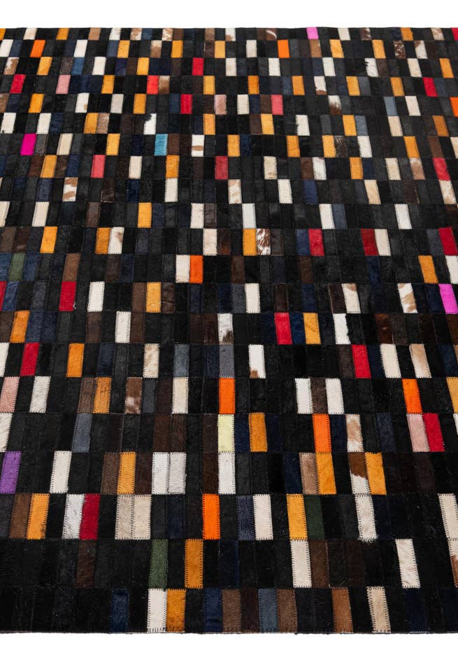Detail image of 5' 2 x 7' 11 Cowhide - Patchwork Rug