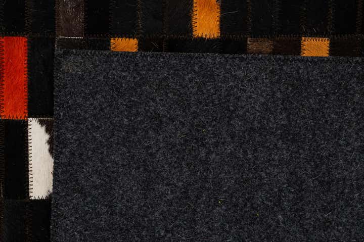 5' 1 x 8' Cowhide - Patchwork Rug