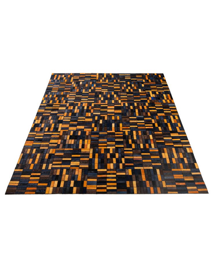 Detail image of 5' x 7' 11 Cowhide - Patchwork Rug