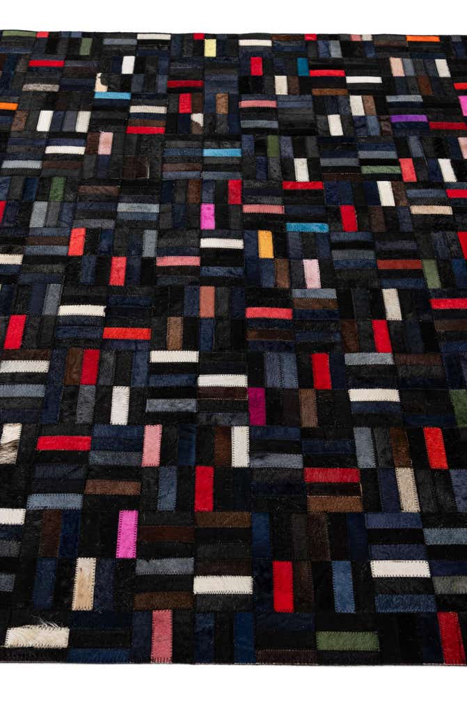 5' 1 x 8' Cowhide - Patchwork Rug