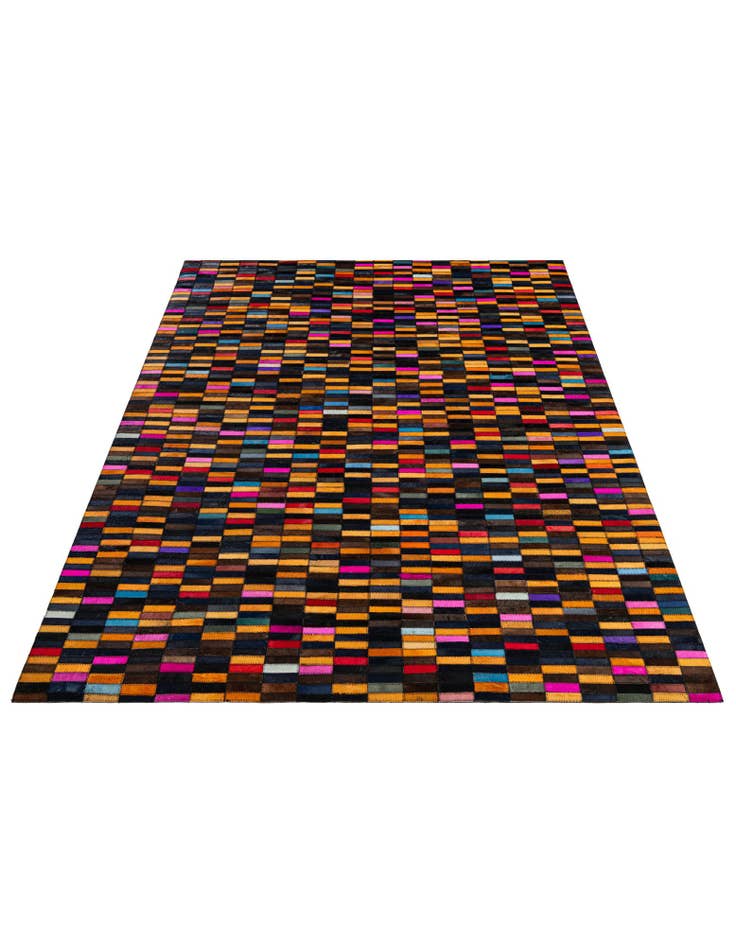 Detail image of 5' x 7' 11 Cowhide - Patchwork Rug