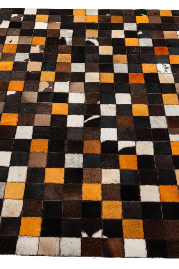 Detail image of 5' 2 x 7' 11 Cowhide - Patchwork Rug