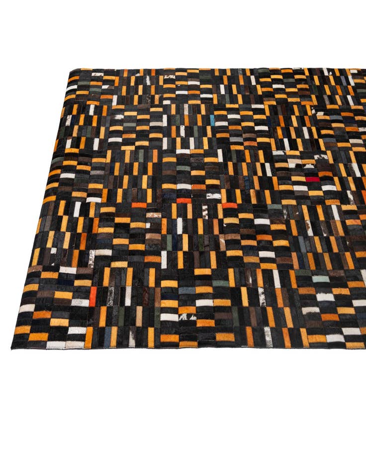 Detail image of 5' x 7' 11 Cowhide - Patchwork Rug