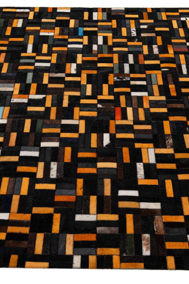 Detail image of 5' x 8' Cowhide - Patchwork Rug