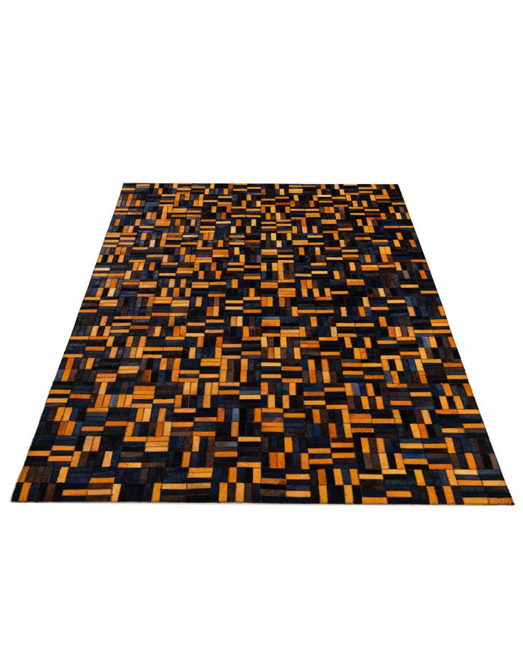 Detail image of 5' x 7' 11 Cowhide - Patchwork Rug