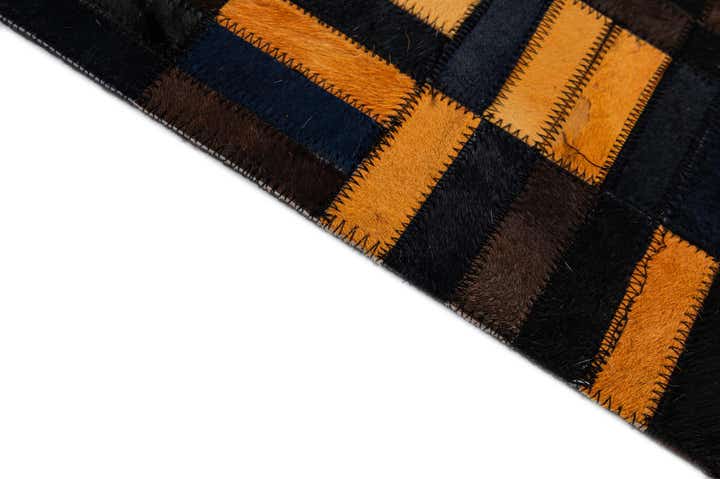 5' x 7' 11 Cowhide - Patchwork Rug