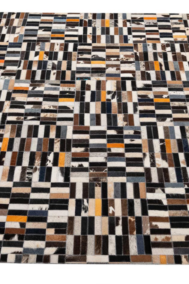 Detail image of 5' x 8' Cowhide - Patchwork Rug