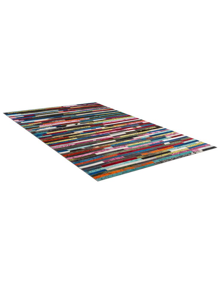 Detail image of 5' 1 x 8' Cowhide - Patchwork Rug