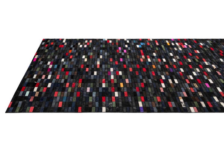 Detail image of 5' 2 x 8' Cowhide - Patchwork Rug