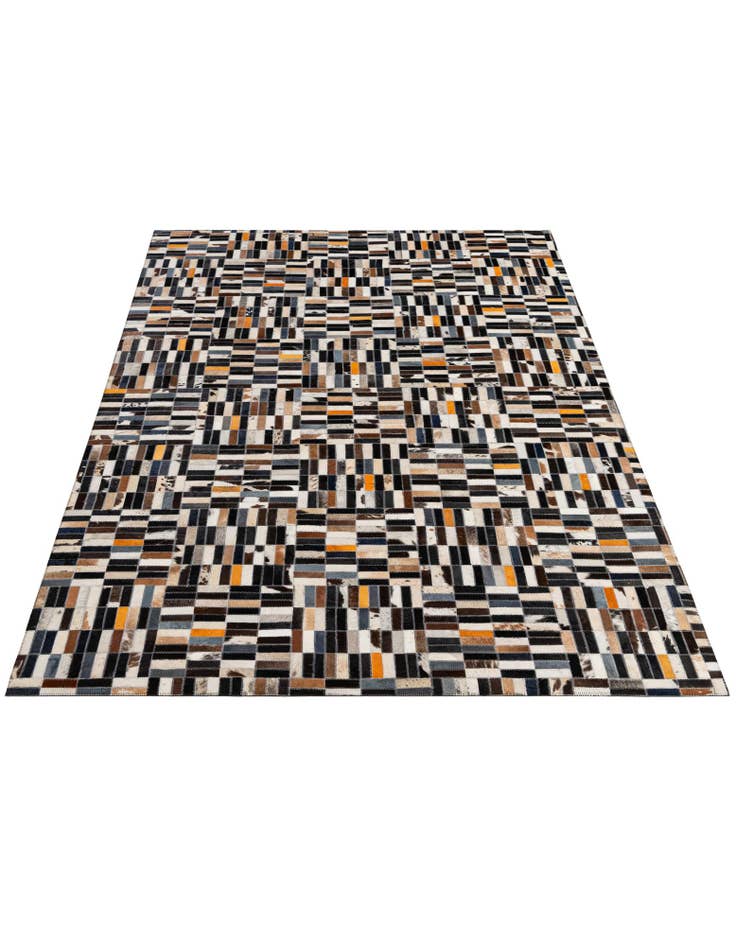 Detail image of 5' 1 x 7' 11 Cowhide - Patchwork Rug