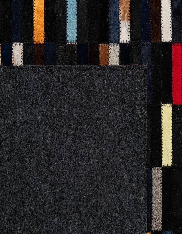 Detail image of 5' 3 x 7' 11 Cowhide - Patchwork Rug