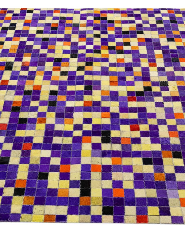 Detail image of 5' 1 x 7' 11 Cowhide - Patchwork Rug