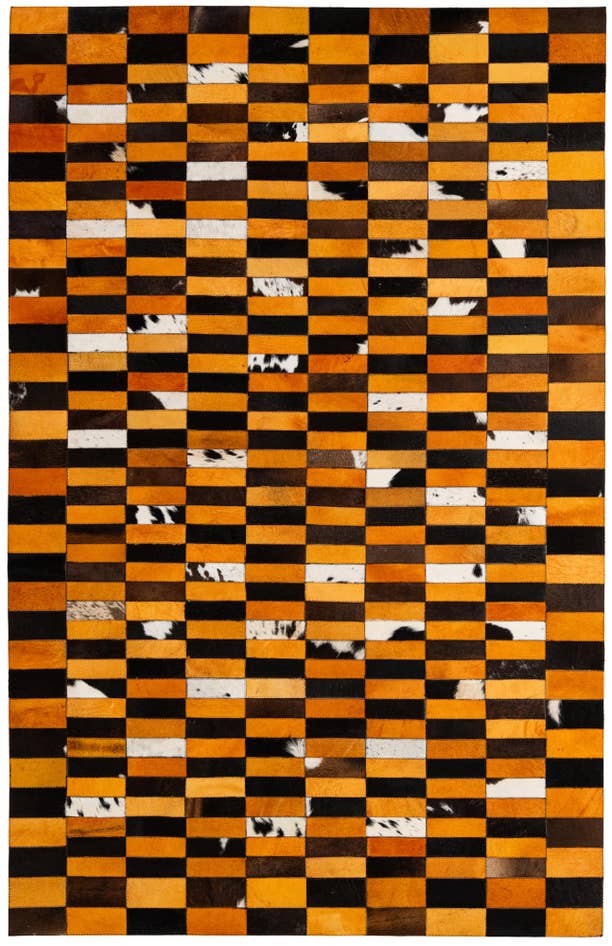 Detail image of 5' 1 x 7' 11 Cowhide - Patchwork Rug