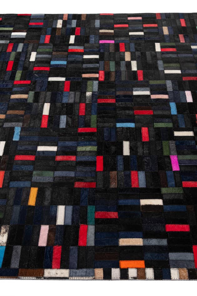 Detail image of 5' x 8' Cowhide - Patchwork Rug