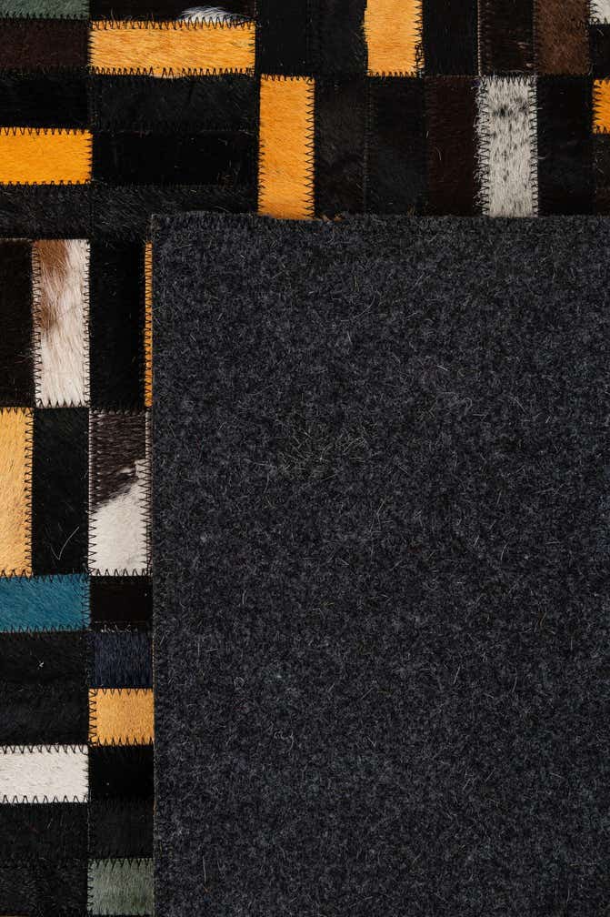 5' 2 x 8' Cowhide - Patchwork Rug