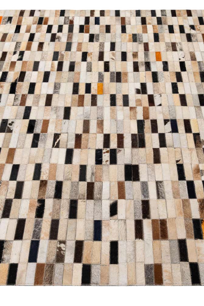 5' 1 x 8' Cowhide - Patchwork Rug