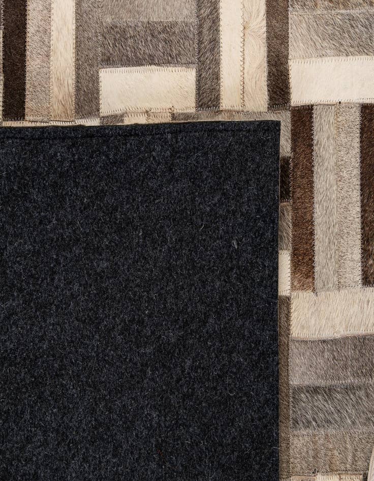 Detail image of 5' 5 x 8' 2 Cowhide - Patchwork Rug