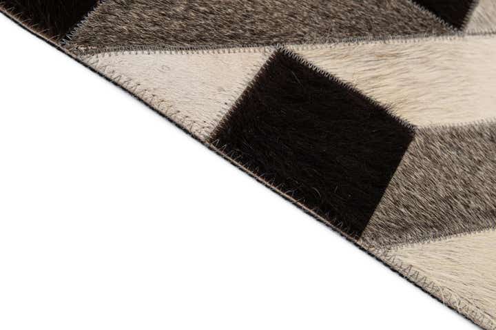 5' 2 x 8' 2 Cowhide - Patchwork Rug