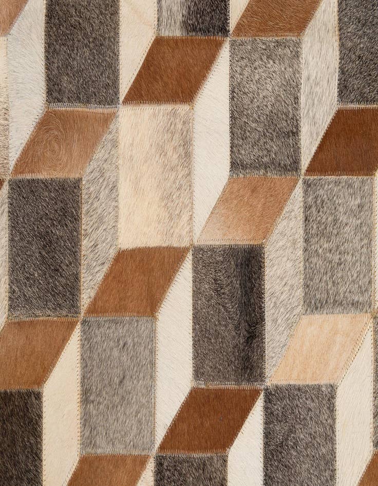 Detail image of 5' 2 x 7' 10 Cowhide - Patchwork Rug