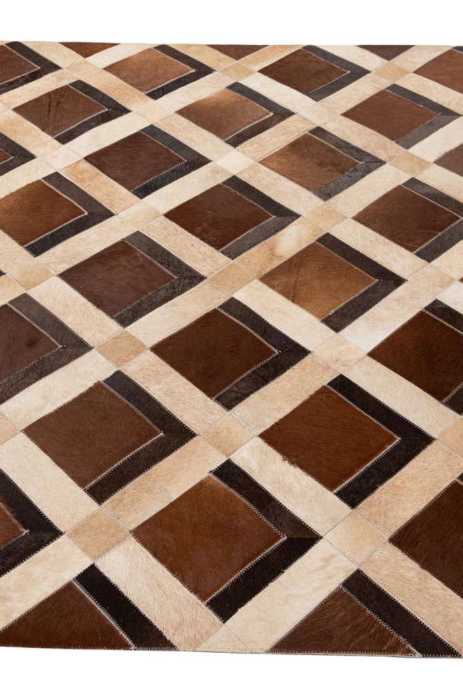 5' 2 x 8' Cowhide - Patchwork Rug