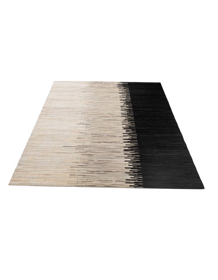 Detail image of 5' 6 x 8' Cowhide - Patchwork Rug