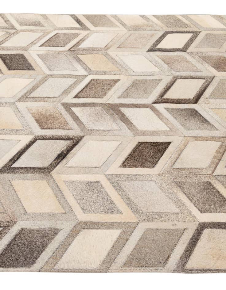 Detail image of 5' 3 x 7' 8 Cowhide - Patchwork Rug