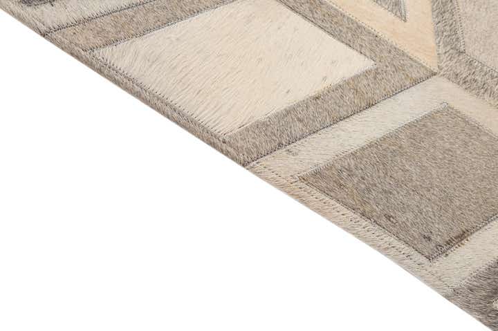 5' 3 x 7' 8 Cowhide - Patchwork Rug