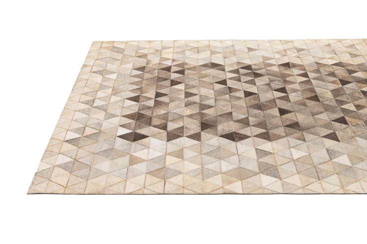 Detail image of 5' 1 x 7' 11 Cowhide - Patchwork Rug