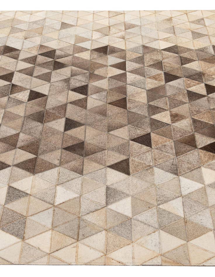 Detail image of 5' 1 x 7' 11 Cowhide - Patchwork Rug