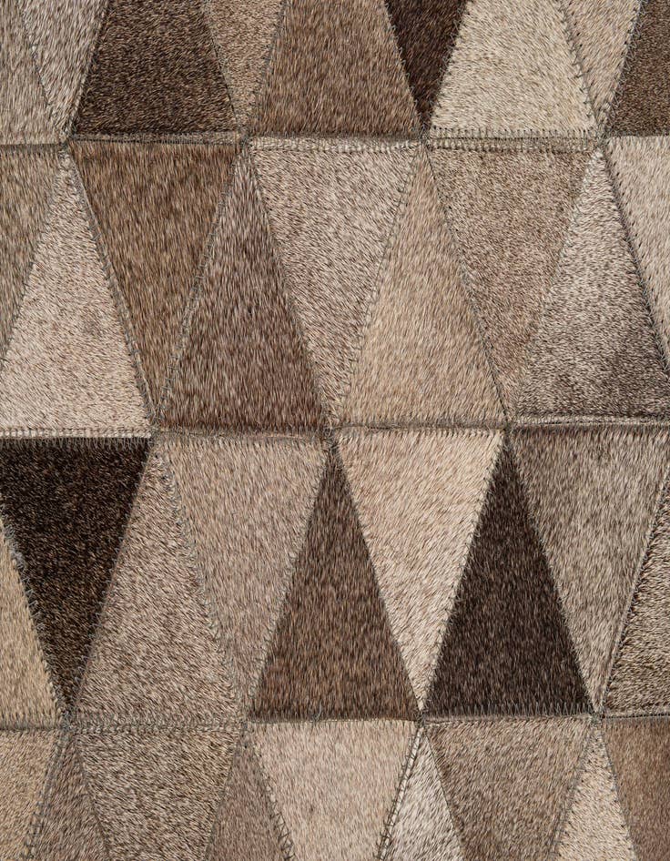 Detail image of 5' 1 x 7' 11 Cowhide - Patchwork Rug