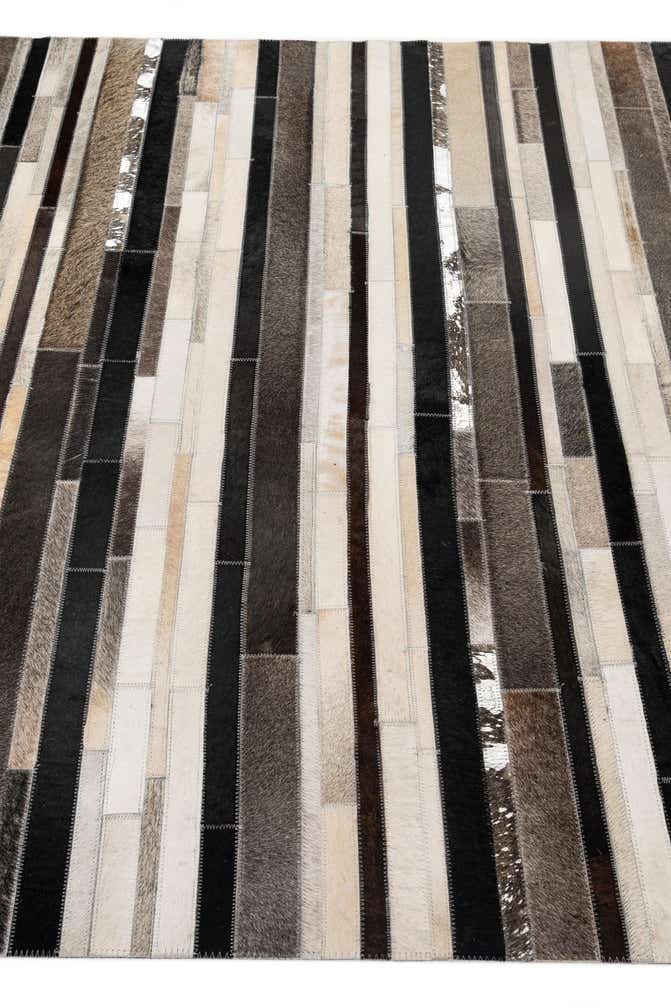 5' x 8' Cowhide - Patchwork Rug