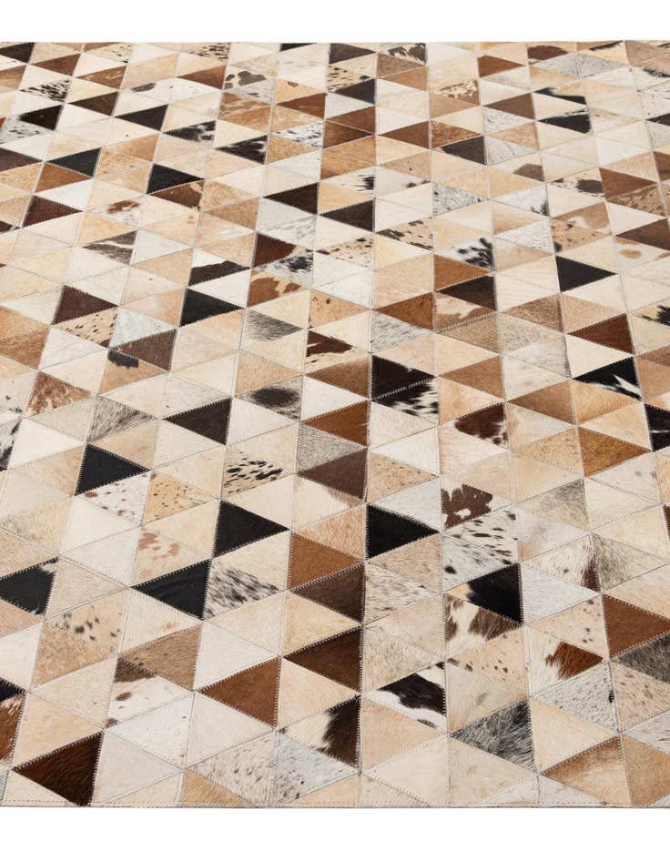 Detail image of 5' x 7' 11 Cowhide - Patchwork Rug
