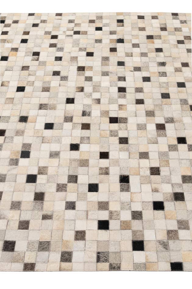 Detail image of 5' x 7' 11 Cowhide - Patchwork Rug
