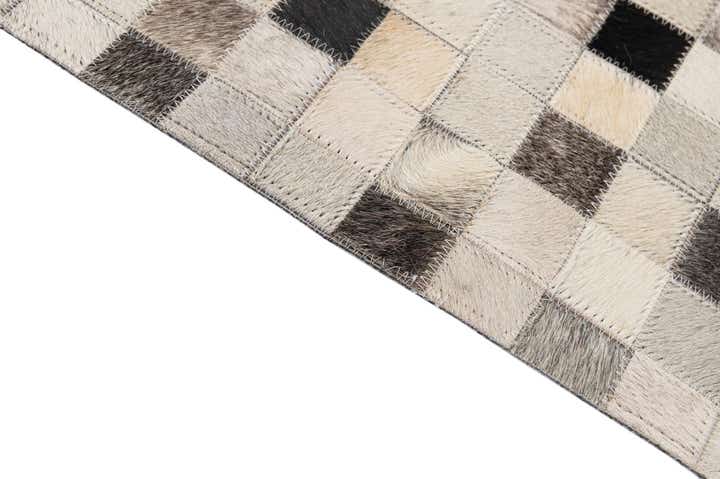5' x 7' 11 Cowhide - Patchwork Rug