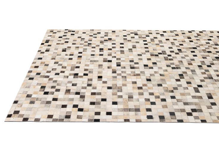 Detail image of 5' 1 x 7' 11 Cowhide - Patchwork Rug