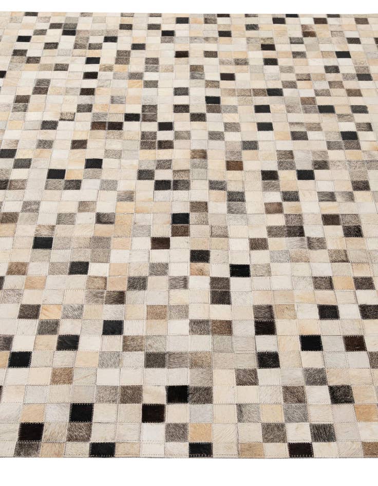 Detail image of 5' 1 x 7' 11 Cowhide - Patchwork Rug