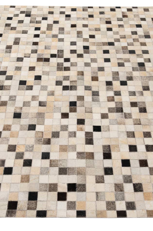 Detail image of 5' 1 x 7' 11 Cowhide - Patchwork Rug