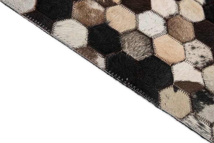 Detail image of 5' x 8' 1 Cowhide - Patchwork Rug