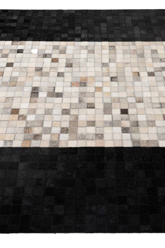 Detail image of 4' 11 x 7' 11 Cowhide - Patchwork Rug