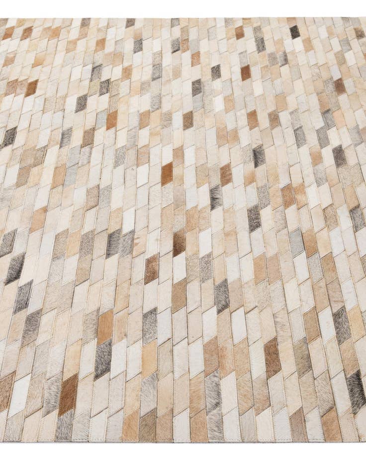 Detail image of 5' 1 x 8' 2 Cowhide - Patchwork Rug