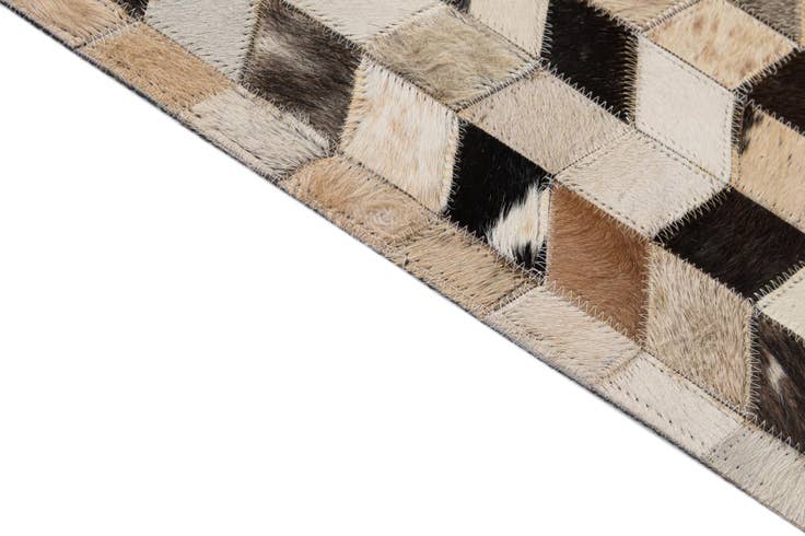 Detail image of 5' 1 x 8' Cowhide - Patchwork Rug