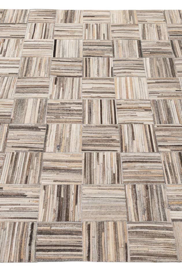 Detail image of 4' 11 x 7' 10 Cowhide - Patchwork Rug