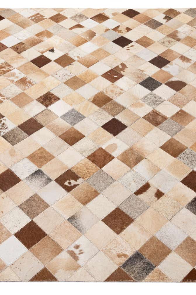 5' 1 x 8' Cowhide - Patchwork Rug