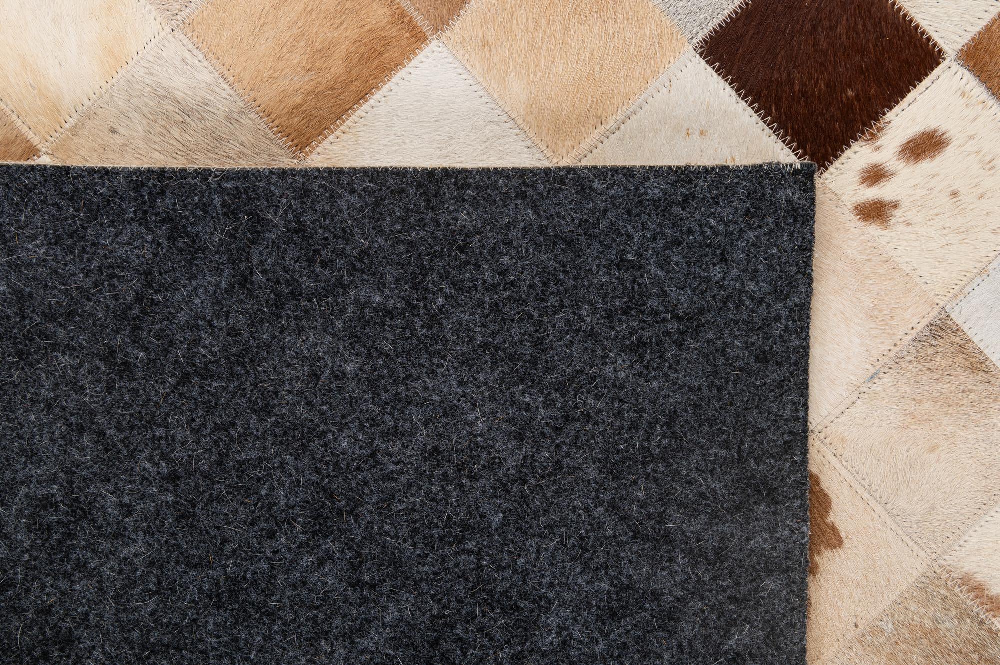 5' 1 x 8' Cowhide - Patchwork Rug